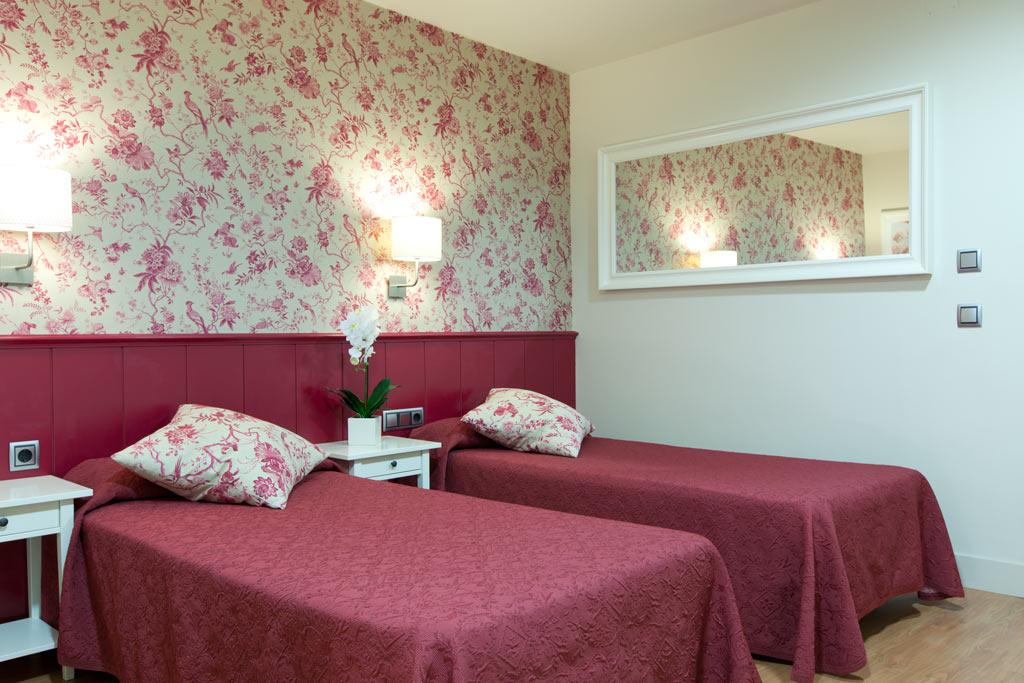 Hostal Matheu Madrid Exterior photo