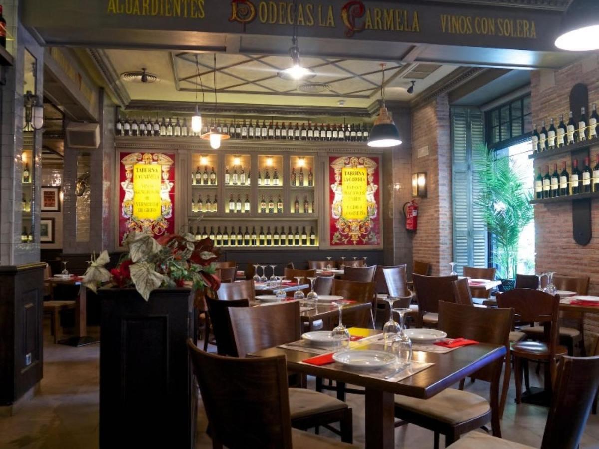 Hostal Matheu Madrid Exterior photo
